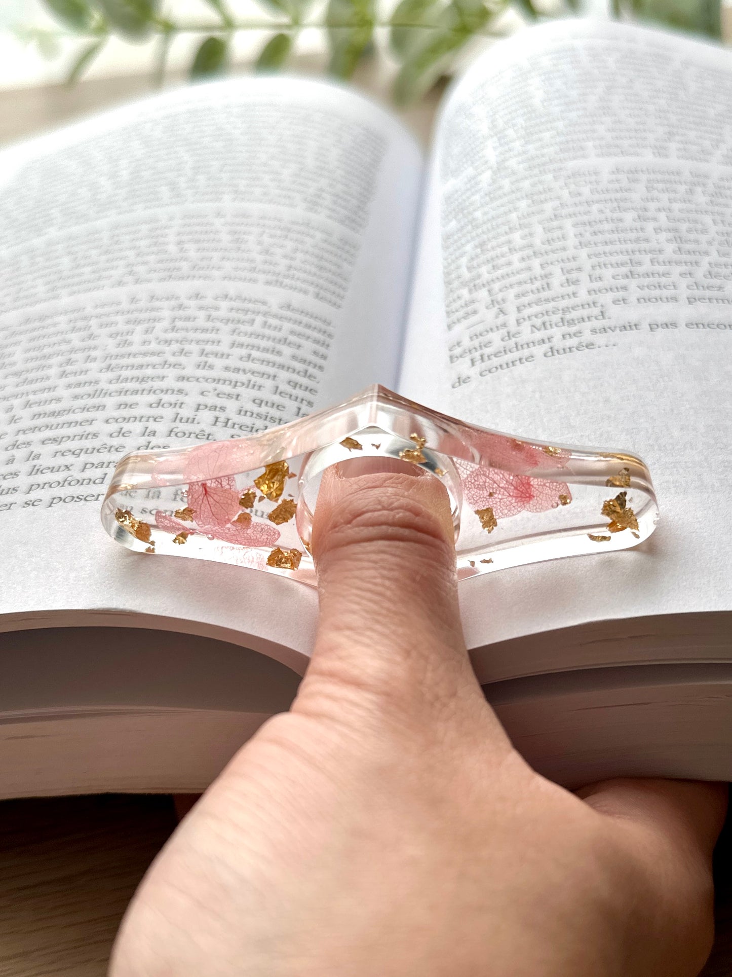 Combo Marque-page + Bague de lecture Résine Hortensia Rose