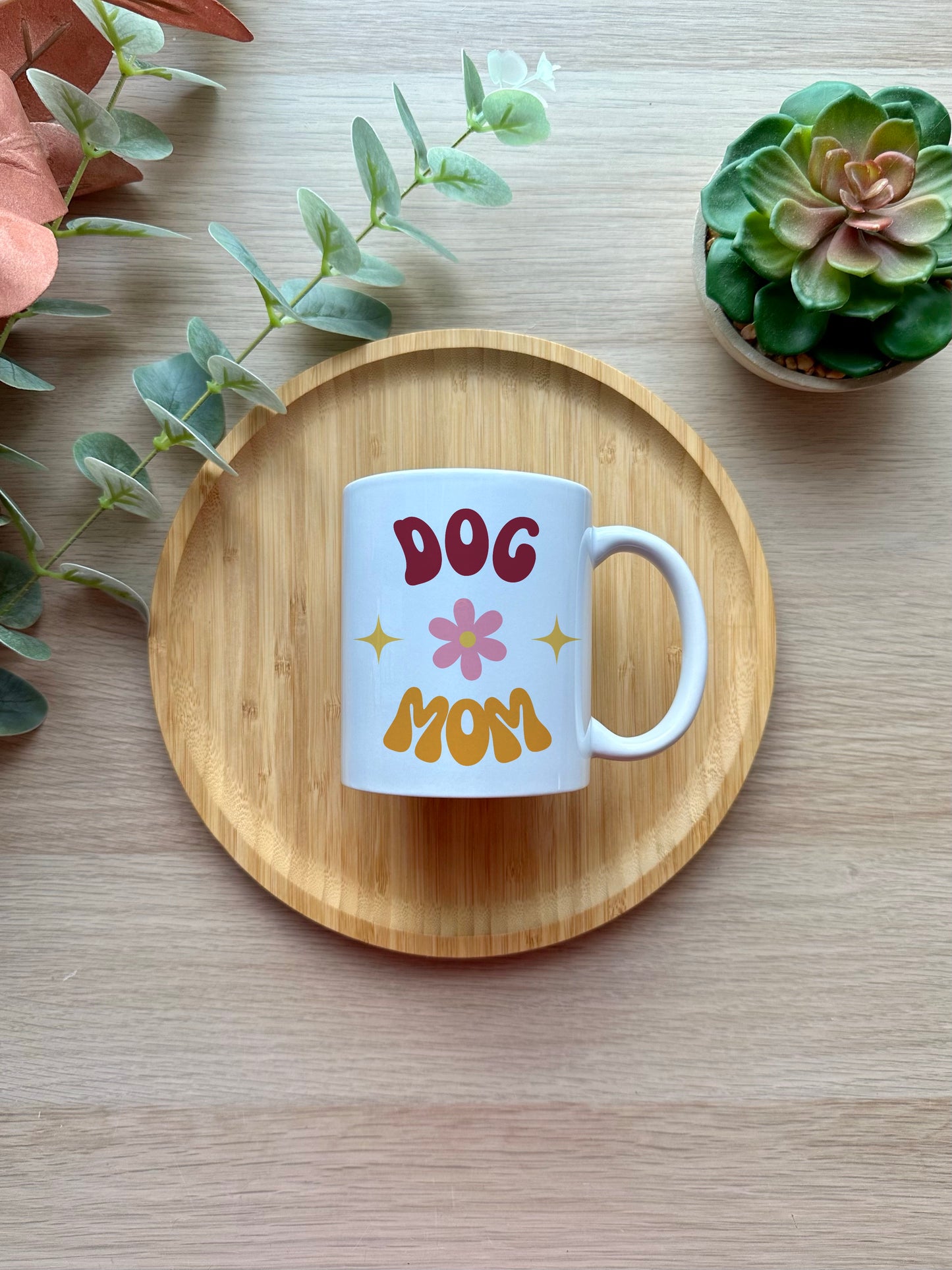 Mug personnalisé Dog Mom Power Flower