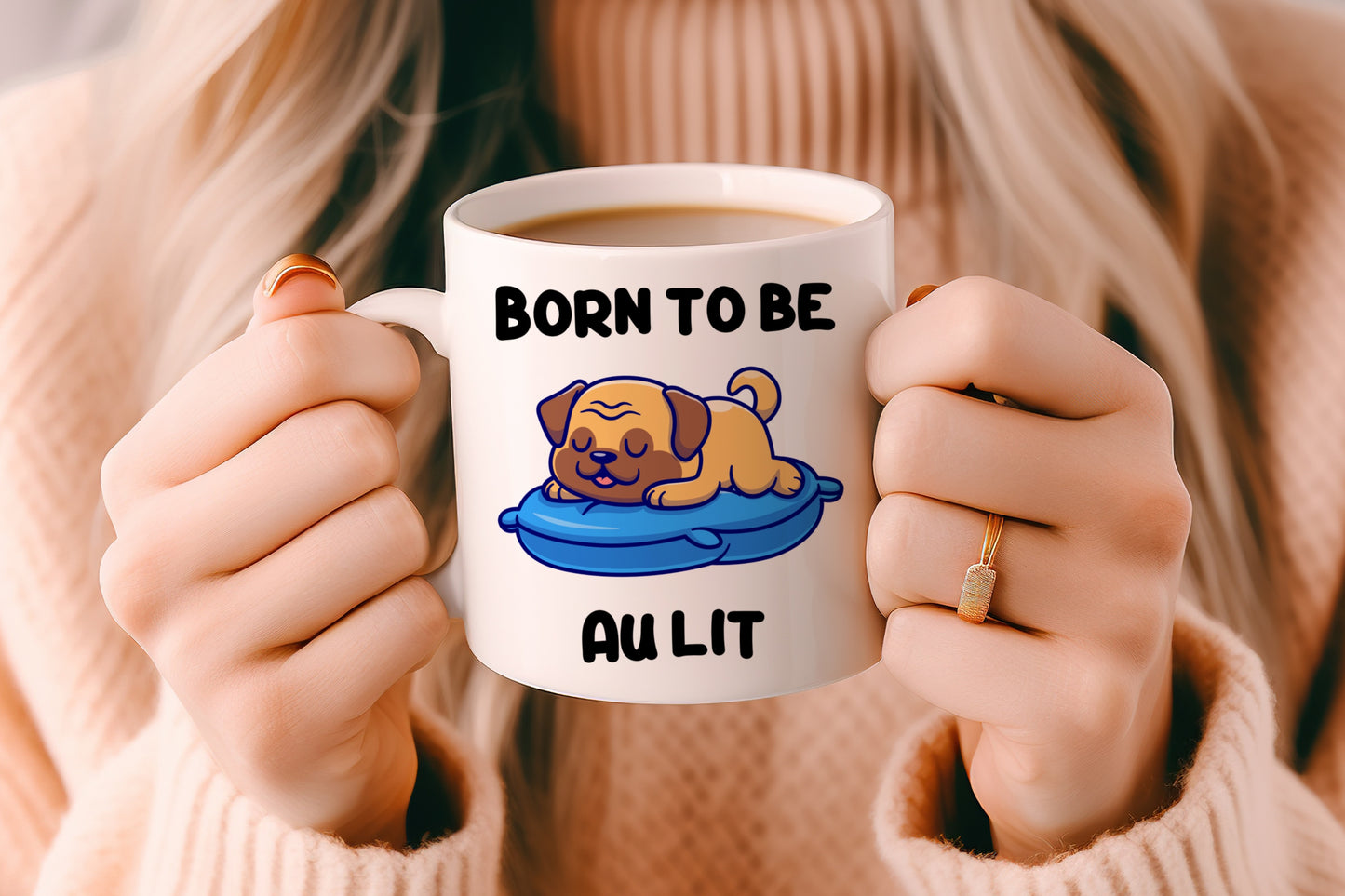 Tasse personnalisée Born to be au lit