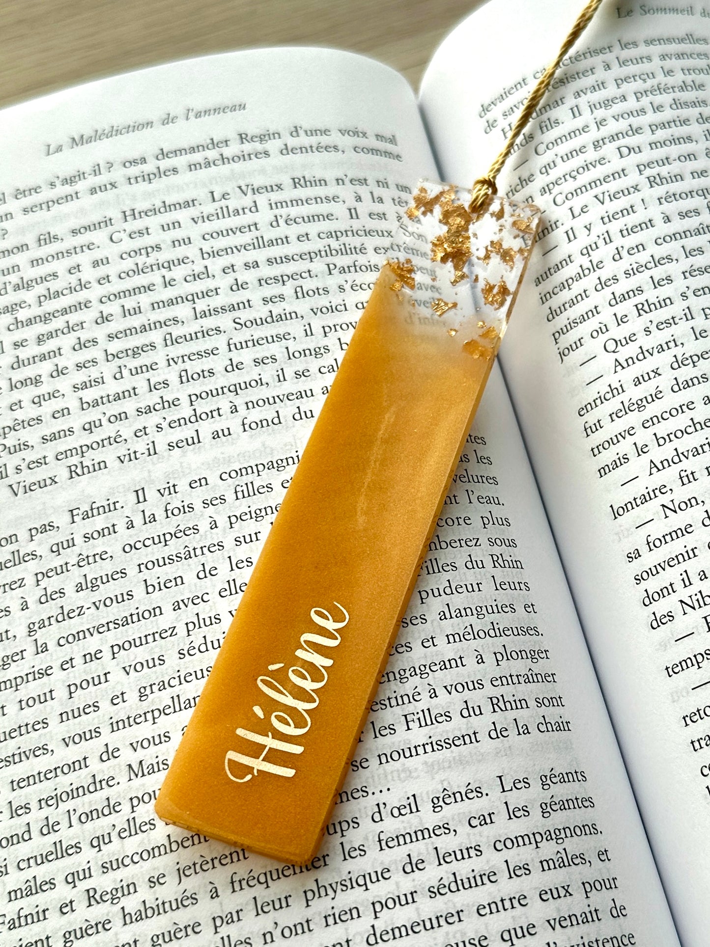 Marque-page et bague de lecture en résine époxy Jaune