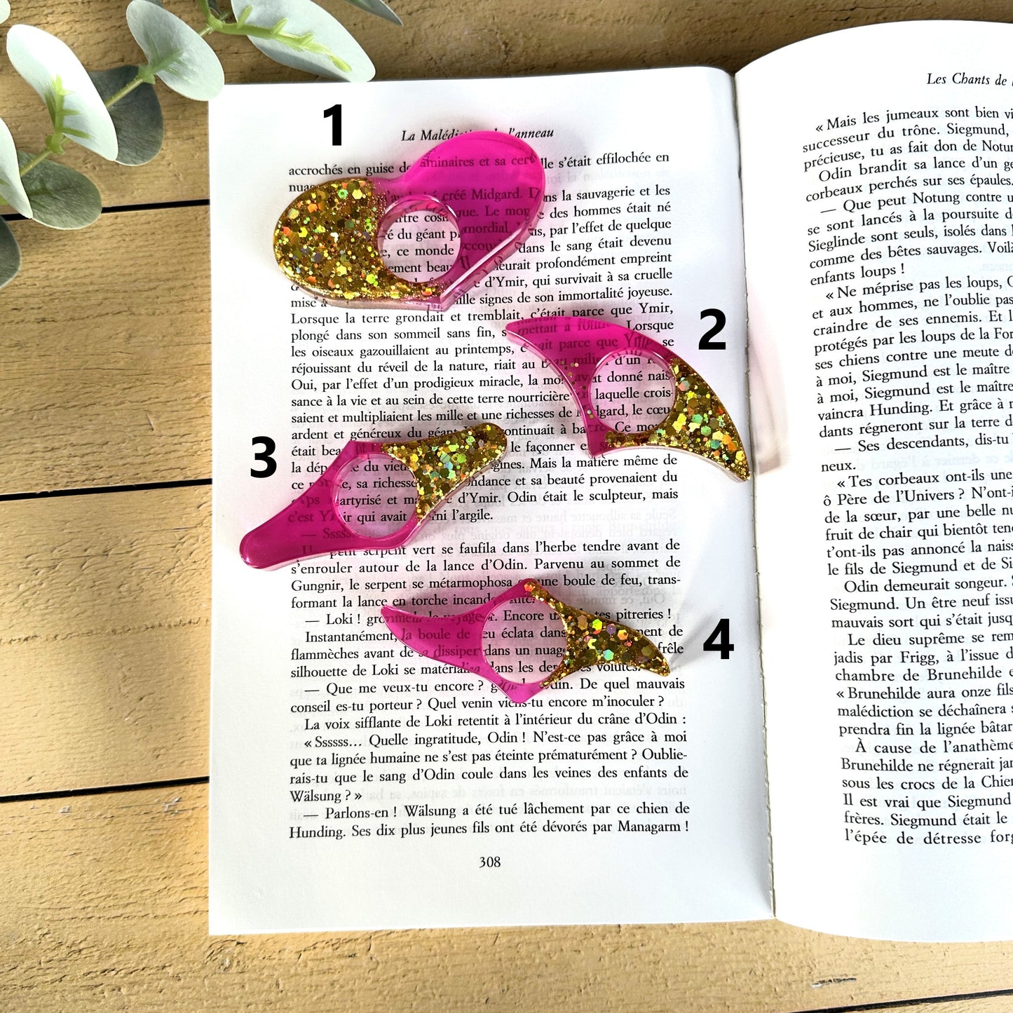 Marque-page et bague de lecture en résine époxy Rose et paillettes dorées