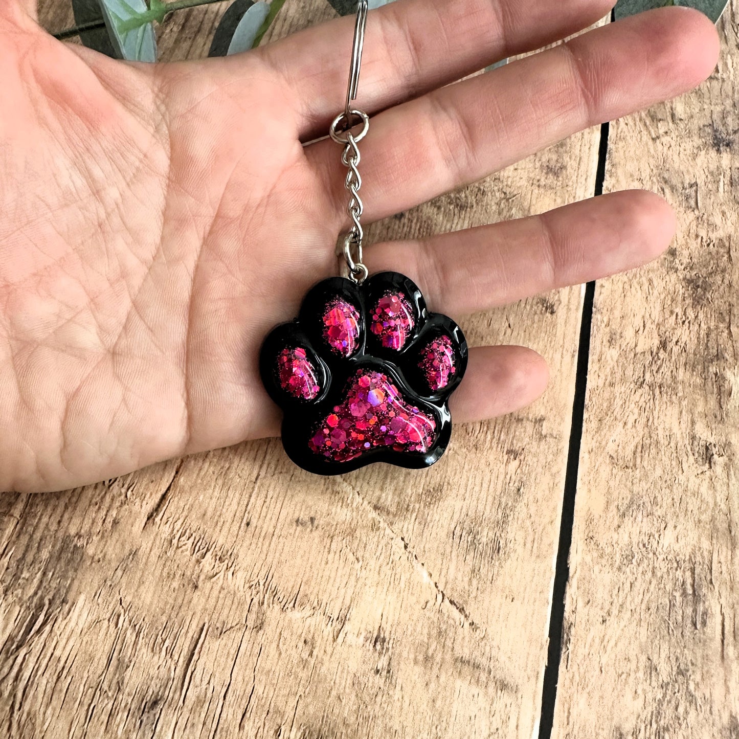 Porte-clés patte de chien ou chat en résine | Cadeau Dog Mom & Cat Parent