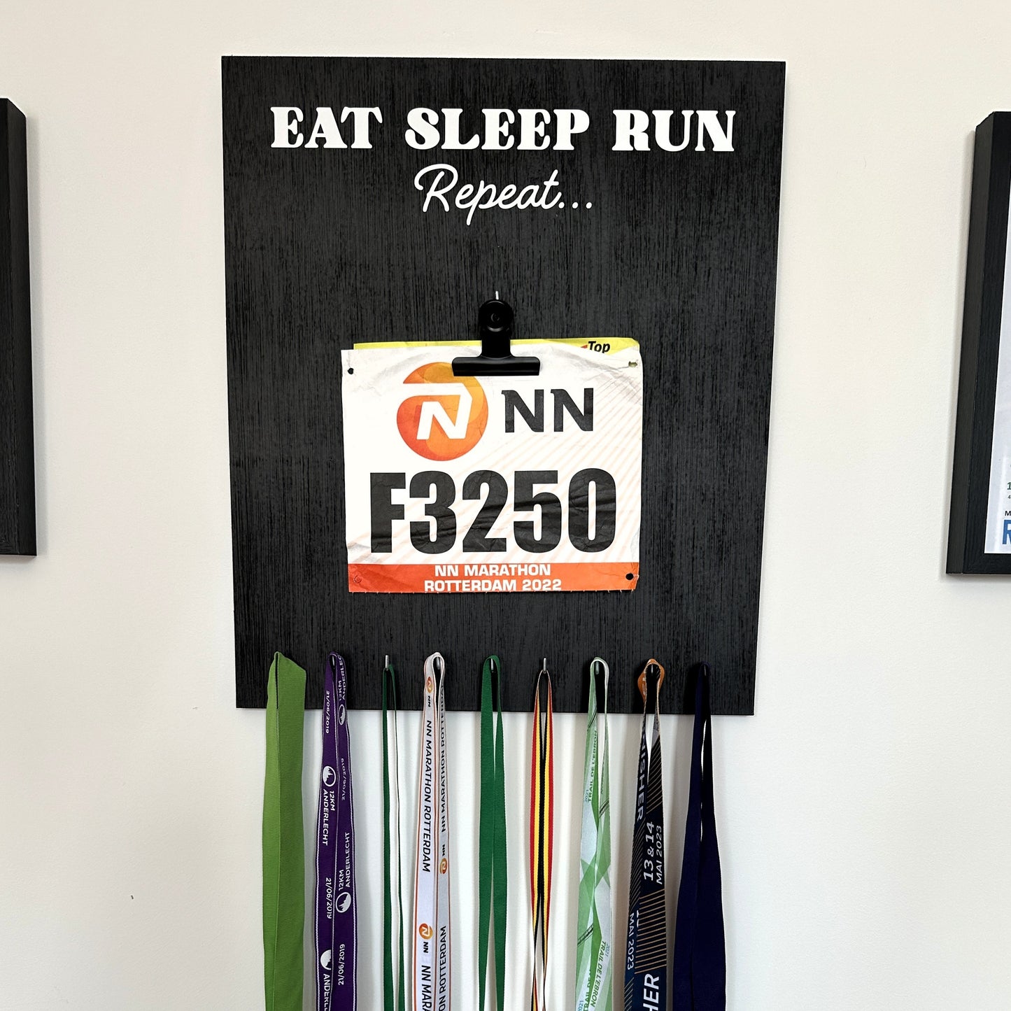 Porte-médailles running Eat Sleep Run