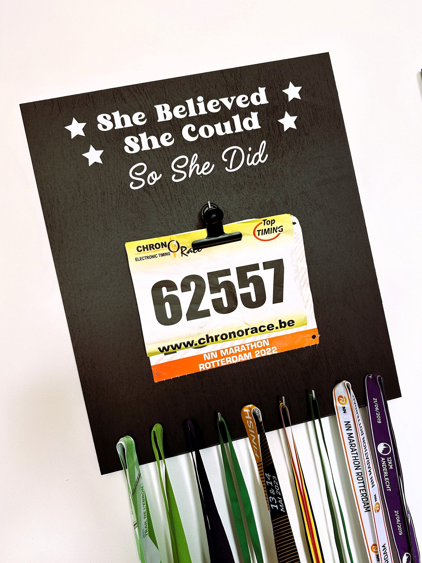 Porte-Médailles Running femme, She Believed She Could So She Did