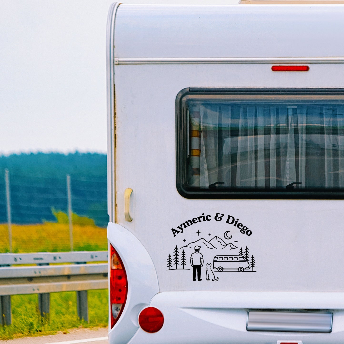 Sticker vanlife personnalisé chien & couple