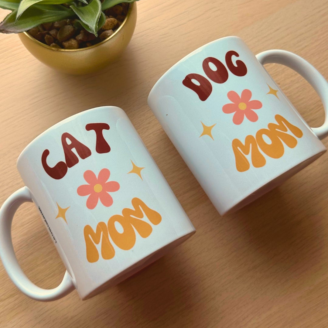 Mug personnalisé Dog Mom / Cat Mom Power Flower